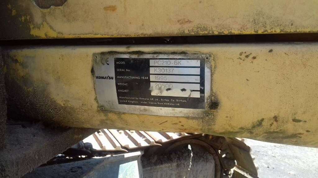 Komatsu PC 210 - Lintekskavaator: pilt 4 Komatsu PC 210 - Lintekskavaator: pilt 4