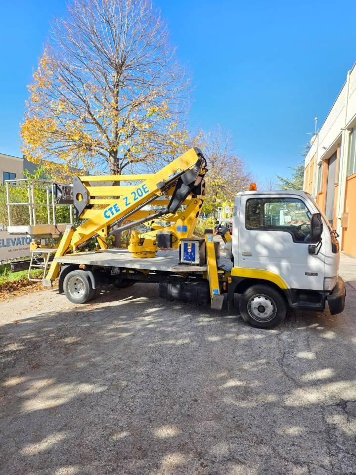 CTE ZED 20 - Veoautolt tõusev platvorm: pilt 1 CTE ZED 20 - Veoautolt tõusev platvorm: pilt 1