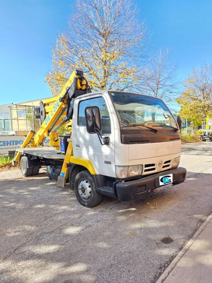 CTE ZED 20 - Veoautolt tõusev platvorm: pilt 2 CTE ZED 20 - Veoautolt tõusev platvorm: pilt 2