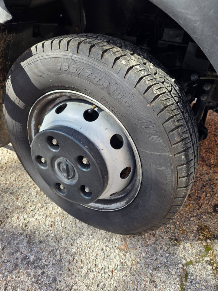 GSR E219PX E4 - Veoautolt tõusev platvorm: pilt 3 GSR E219PX E4 - Veoautolt tõusev platvorm: pilt 3