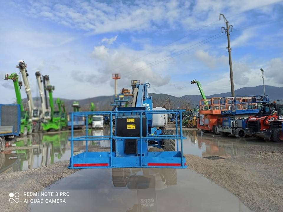 Genie Z 135/70 - Liigendpoom: pilt 3 Genie Z 135/70 - Liigendpoom: pilt 3