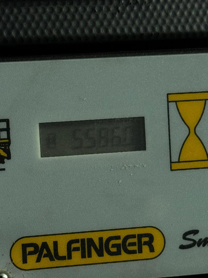 - Veoautolt tõusev platvorm: pilt 5 - Veoautolt tõusev platvorm: pilt 5