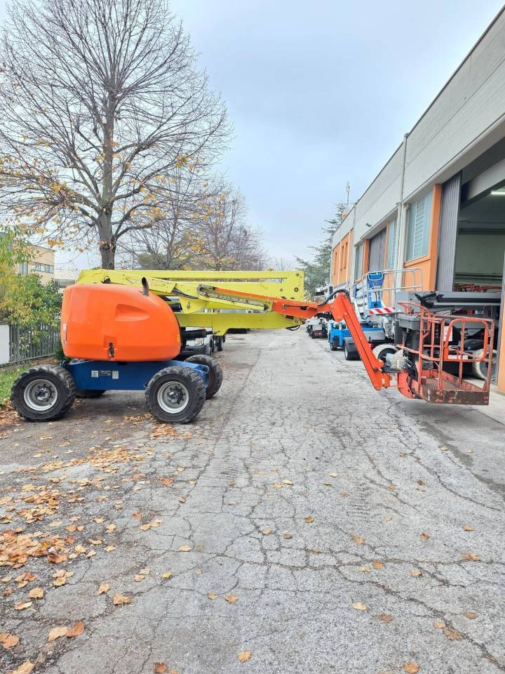 JLG 450 AJ - Liigendpoom: pilt 1 JLG 450 AJ - Liigendpoom: pilt 1
