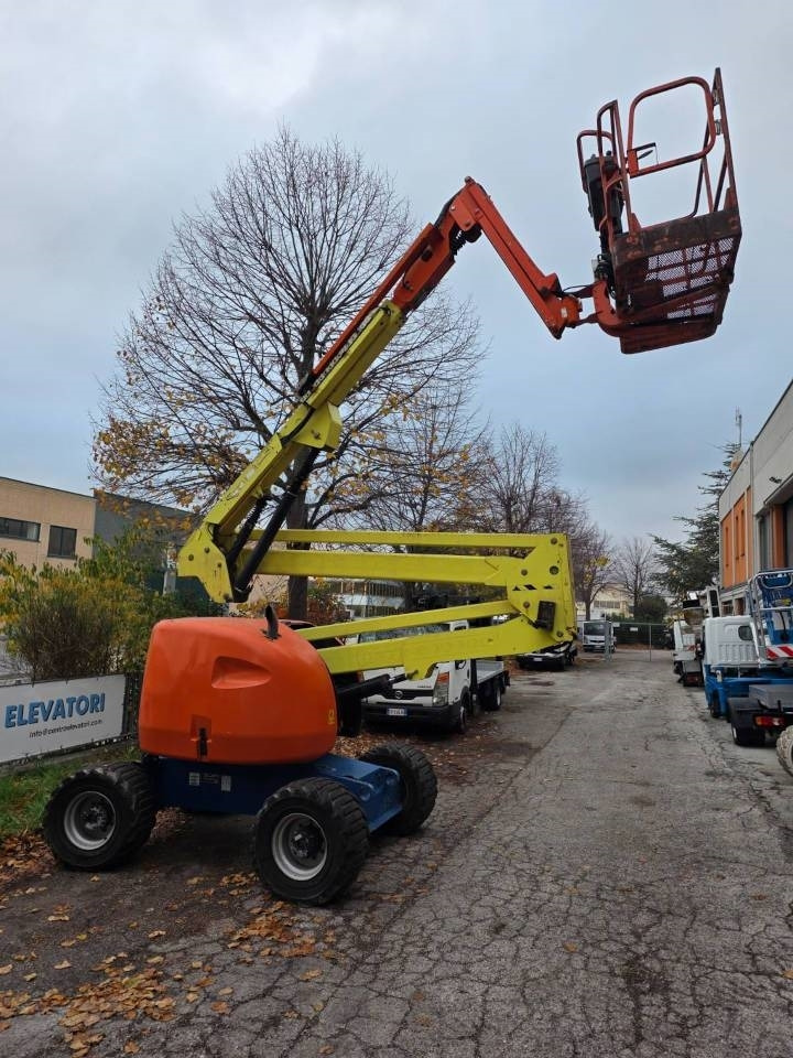 JLG 450 AJ - Liigendpoom: pilt 4 JLG 450 AJ - Liigendpoom: pilt 4