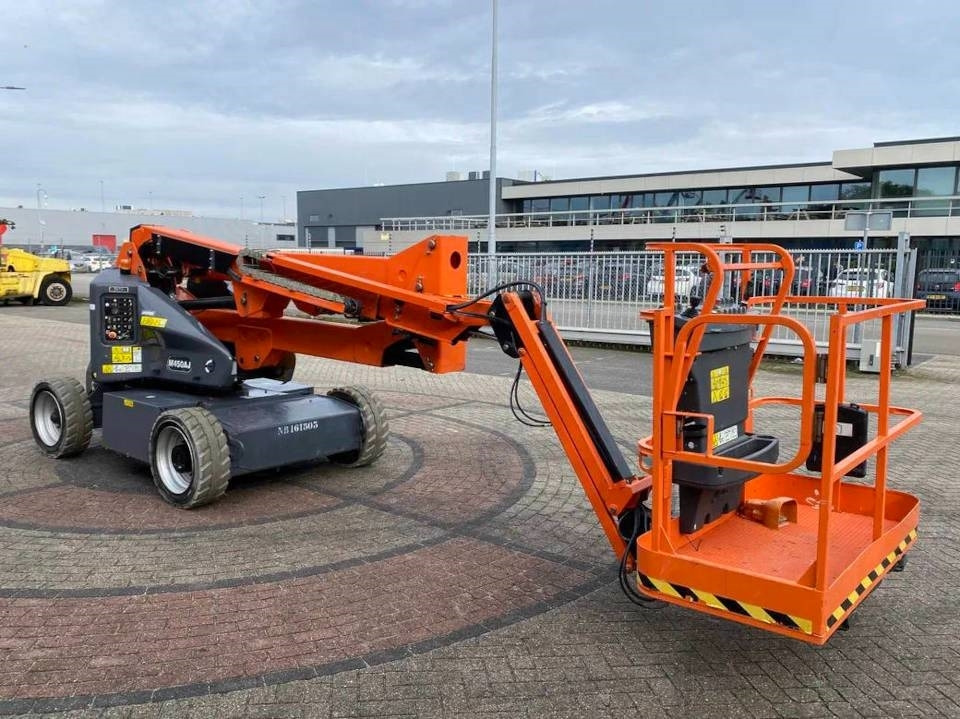 JLG M 450 AJ - Liigendpoom: pilt 1 JLG M 450 AJ - Liigendpoom: pilt 1