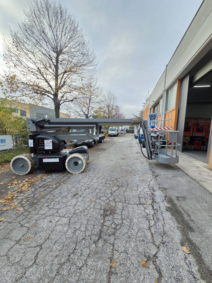 NIFTYLIFT HR 15 HDE - Liigendpoom: pilt 1 NIFTYLIFT HR 15 HDE - Liigendpoom: pilt 1