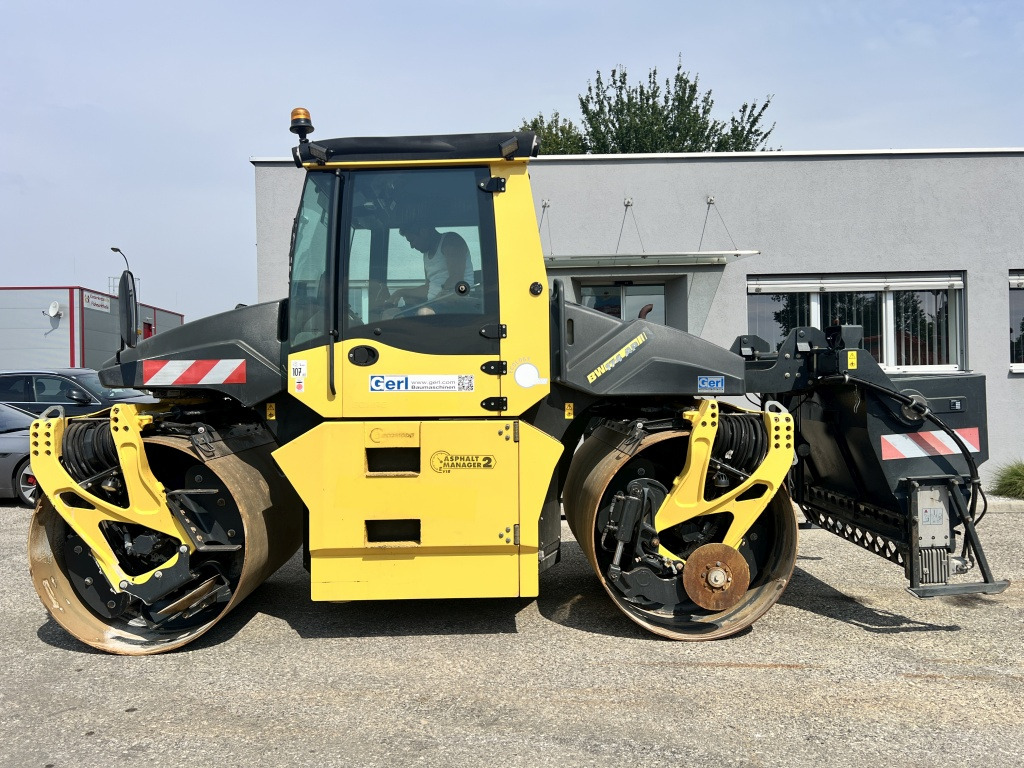 Bomag BW 174 AP-4i AM (111651) - Teerull: pilt 1 Bomag BW 174 AP-4i AM (111651) - Teerull: pilt 1
