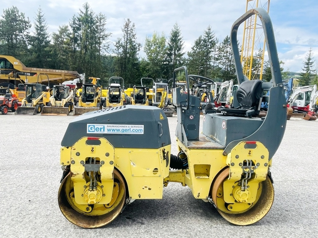 Bomag BW120 AD-3 (4046) - Teerull: pilt 2 Bomag BW120 AD-3 (4046) - Teerull: pilt 2