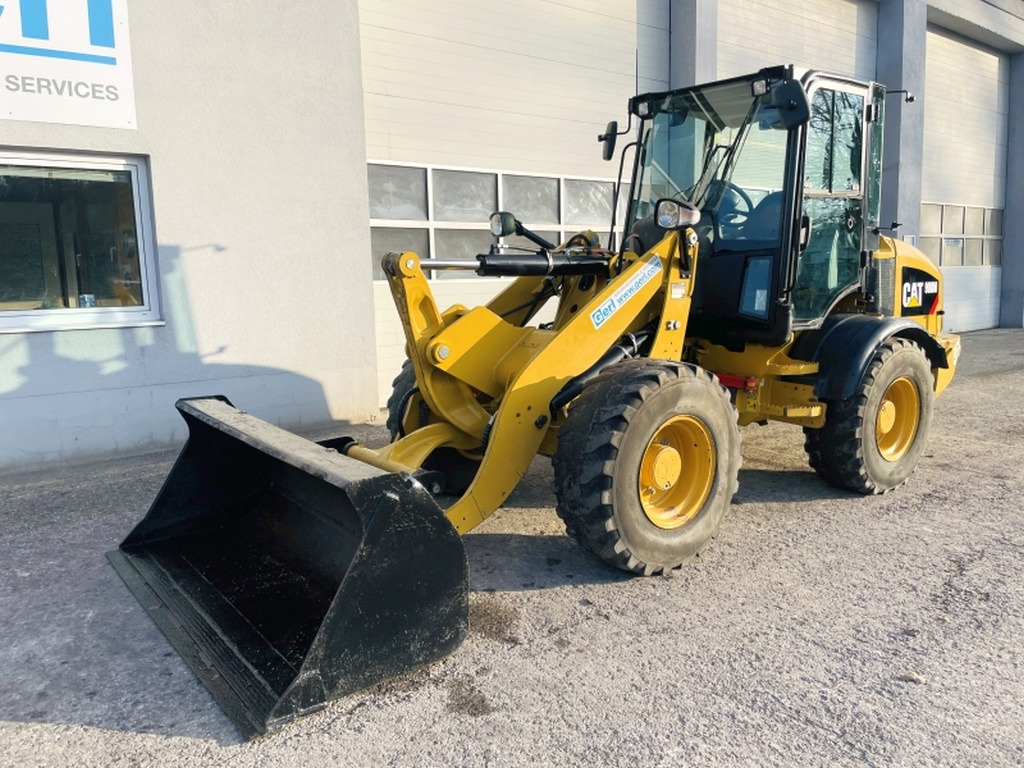 Caterpillar 908M (3893) - Rataslaadur: pilt 4 Caterpillar 908M (3893) - Rataslaadur: pilt 4
