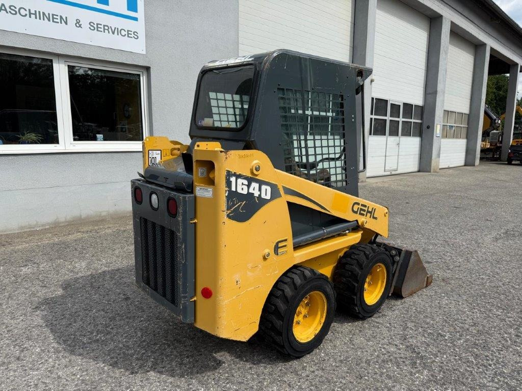 Gehl SL1640E (4027) - Kompaktlaadur: pilt 4 Gehl SL1640E (4027) - Kompaktlaadur: pilt 4