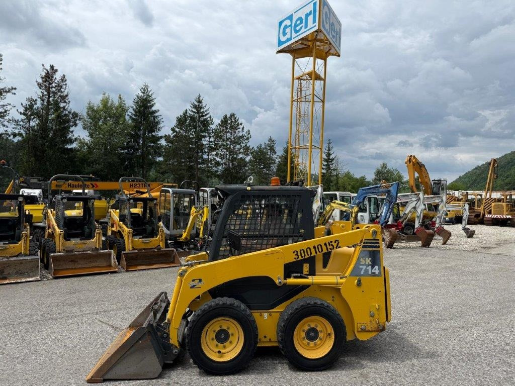 Komatsu SK714-5 (4026) - Kompaktlaadur: pilt 3 Komatsu SK714-5 (4026) - Kompaktlaadur: pilt 3