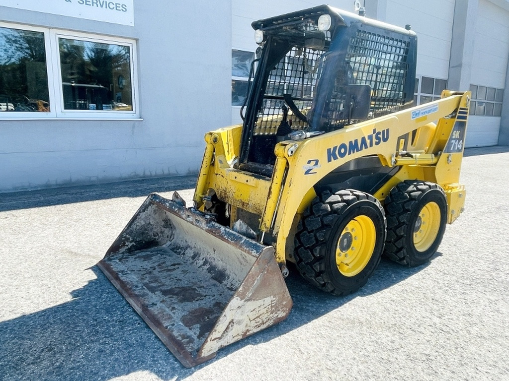 Komatsu SK714-5 (4067) - Kompaktlaadur: pilt 4 Komatsu SK714-5 (4067) - Kompaktlaadur: pilt 4