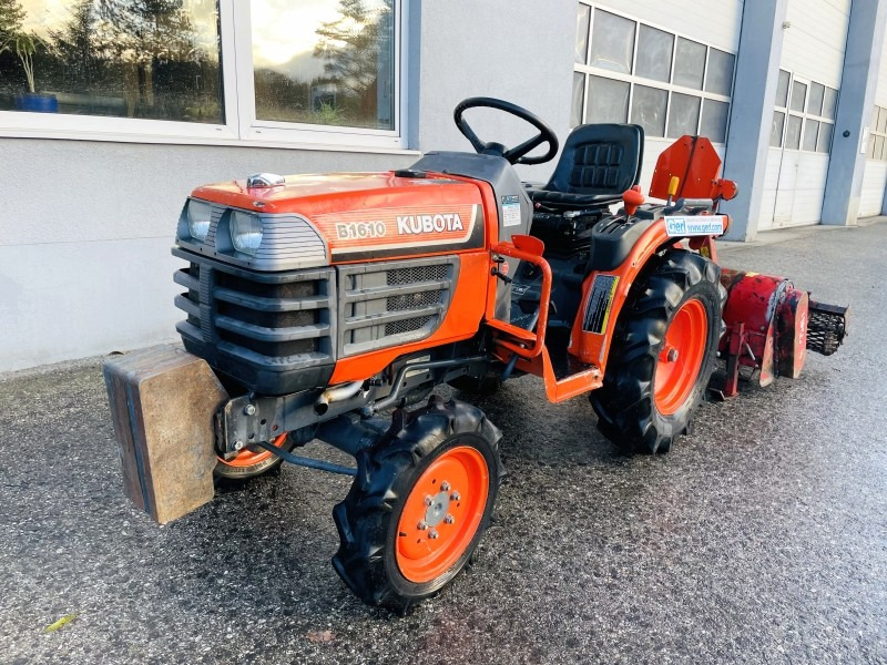 Kubota B1610D (3552) - Ekskavaator-laadur: pilt 4 Kubota B1610D (3552) - Ekskavaator-laadur: pilt 4