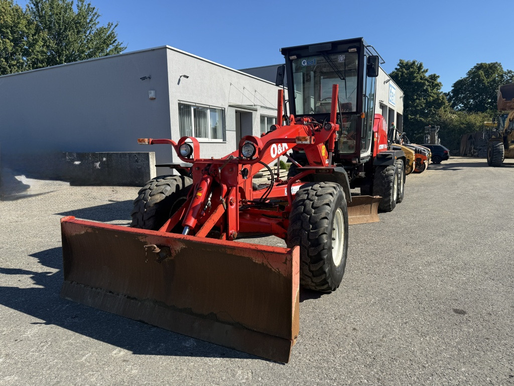 O&K – New Holland F 106.6 A (111700) - Teehöövel: pilt 3 O&K – New Holland F 106.6 A (111700) - Teehöövel: pilt 3