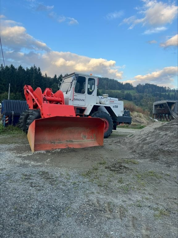 Sandvik Tross 130 (111665) - Rataslaadur: pilt 1 Sandvik Tross 130 (111665) - Rataslaadur: pilt 1