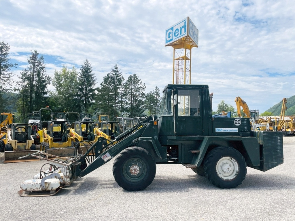 Schaeff ZL8 (4028) - Rataslaadur: pilt 1 Schaeff ZL8 (4028) - Rataslaadur: pilt 1