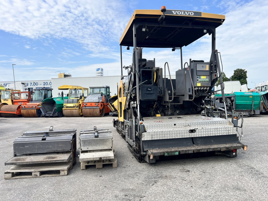 Volvo ABG P 7820 C (111649) - Asfaldilaotur: pilt 4 Volvo ABG P 7820 C (111649) - Asfaldilaotur: pilt 4