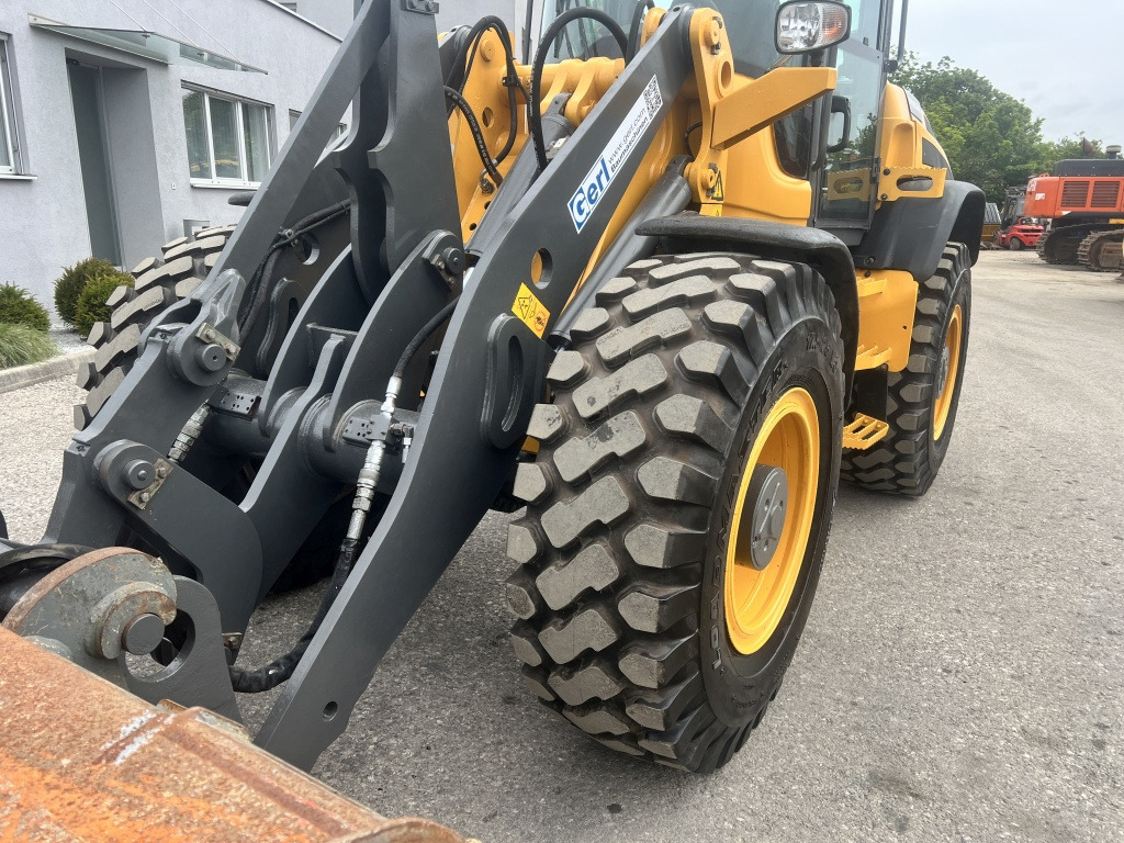 Volvo L 50 G-TP (111581) - Rataslaadur: pilt 3 Volvo L 50 G-TP (111581) - Rataslaadur: pilt 3
