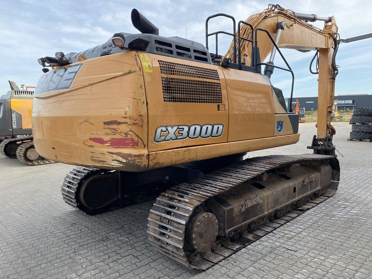 Case CX300D - Lintekskavaator: pilt 4 Case CX300D - Lintekskavaator: pilt 4