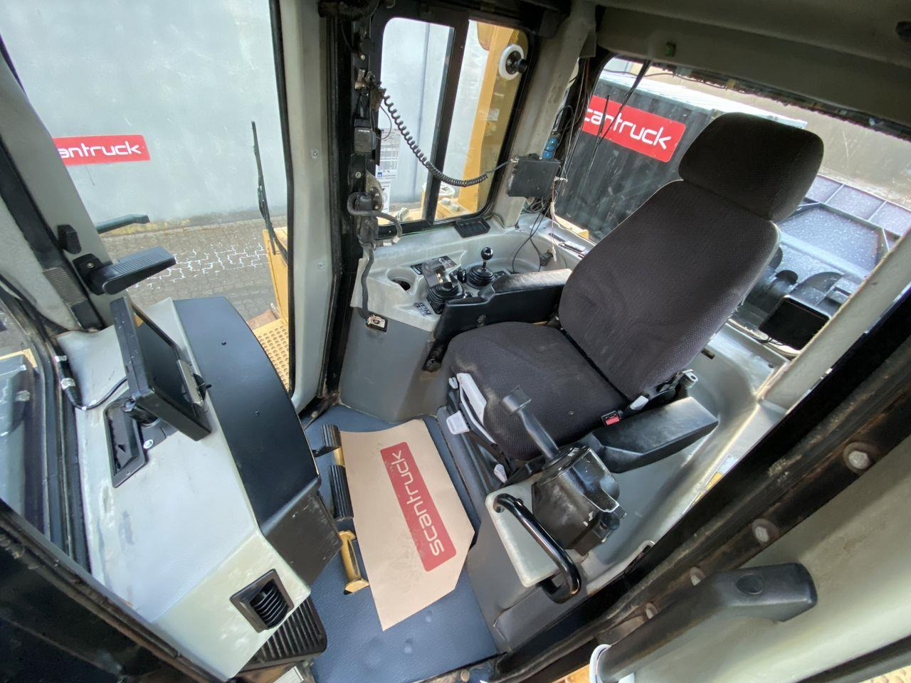 Caterpillar D6T LGP - Buldooser: pilt 3 Caterpillar D6T LGP - Buldooser: pilt 3