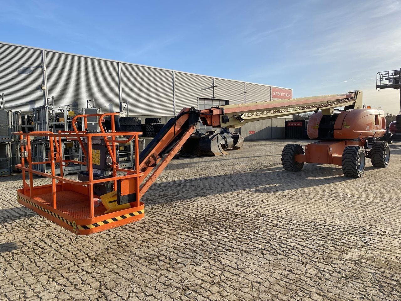 JLG 860SJ - Teleskooppoom: pilt 1 JLG 860SJ - Teleskooppoom: pilt 1