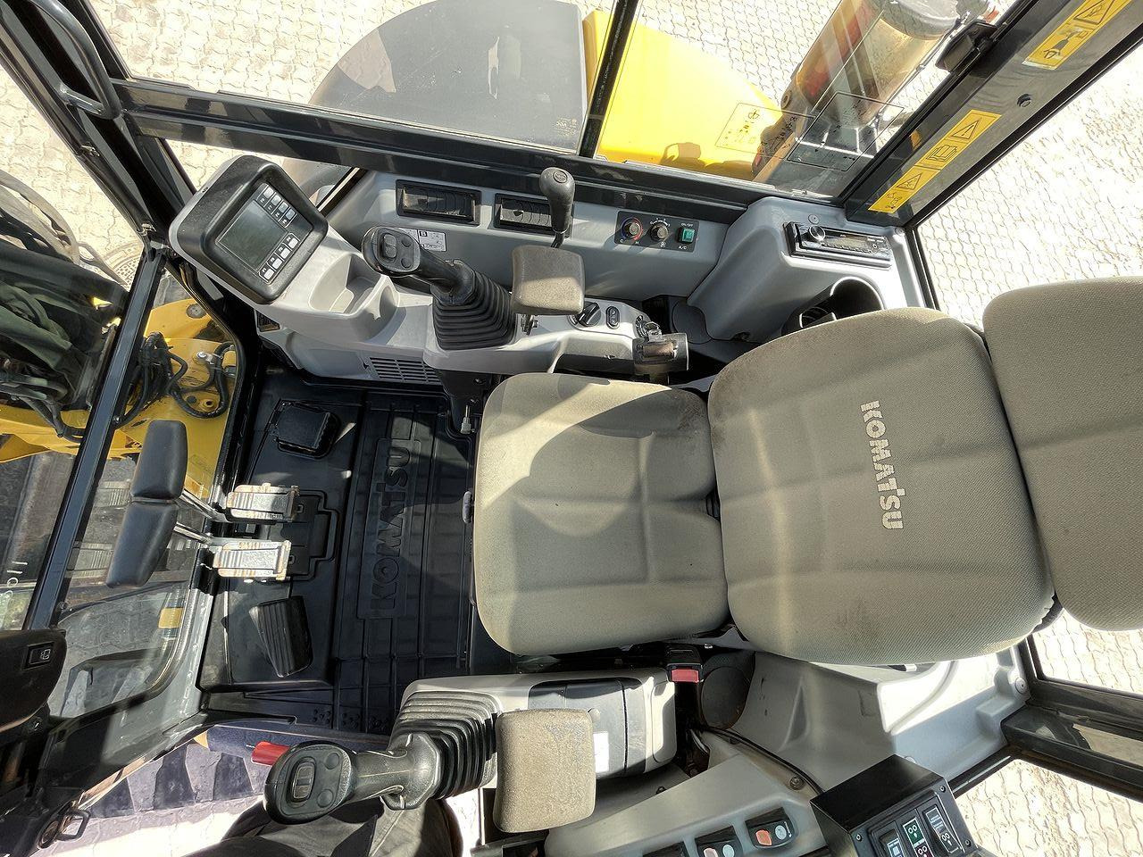 Komatsu PC55MR-5 - Miniekskavaator: pilt 3 Komatsu PC55MR-5 - Miniekskavaator: pilt 3