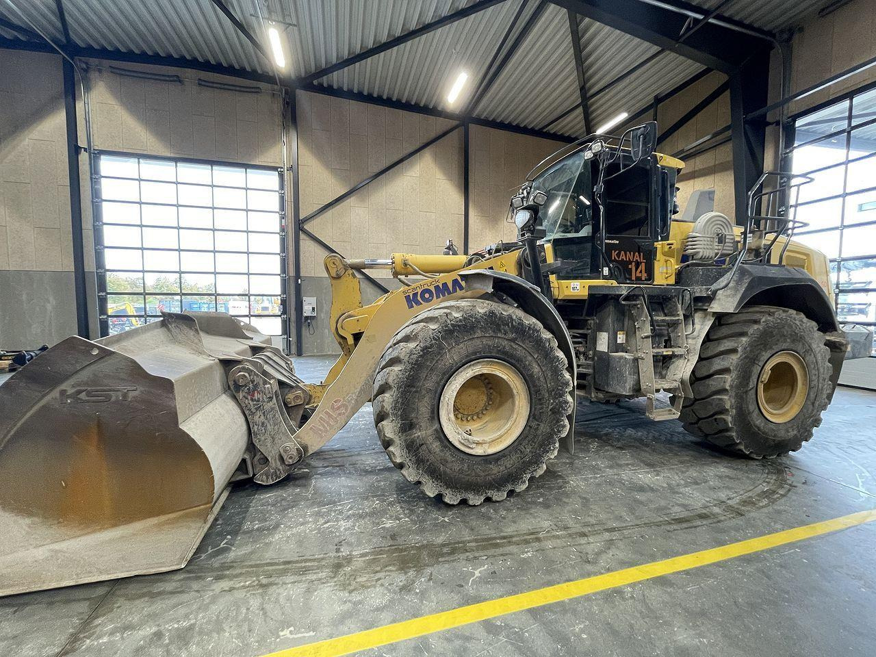 Komatsu WA475-10EO - Rataslaadur: pilt 2 Komatsu WA475-10EO - Rataslaadur: pilt 2