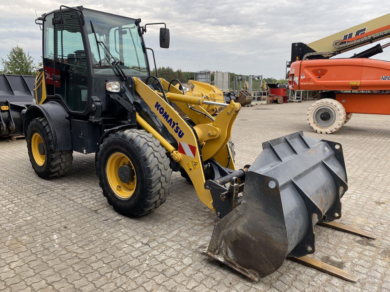 Komatsu WA80M-8EO - Minilaadur: pilt 5 Komatsu WA80M-8EO - Minilaadur: pilt 5