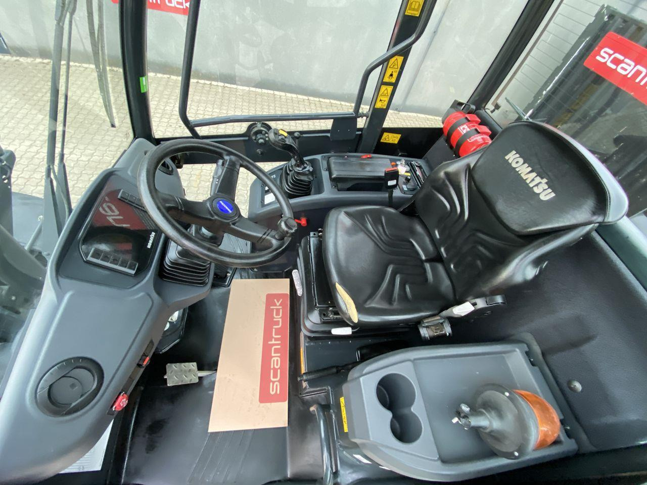 Komatsu WA80M-8EO - Minilaadur: pilt 3 Komatsu WA80M-8EO - Minilaadur: pilt 3