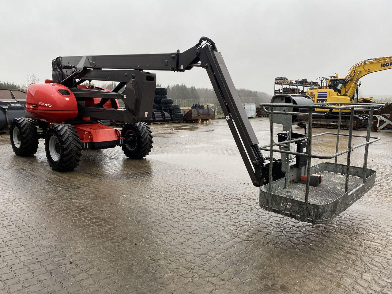 Manitou 200ATJ RC - Liigendpoom: pilt 5 Manitou 200ATJ RC - Liigendpoom: pilt 5