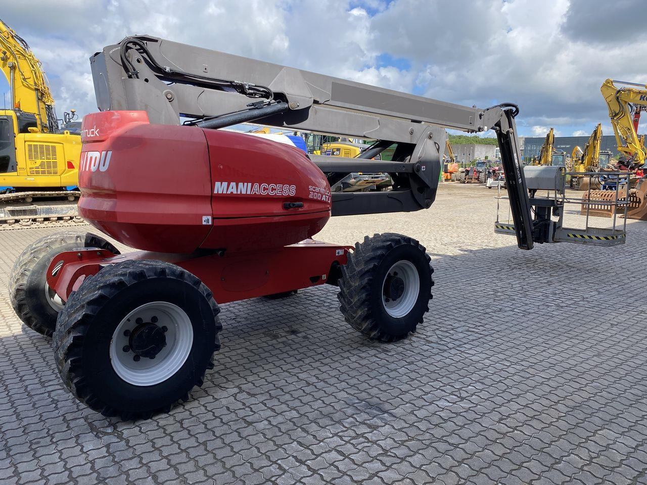 Manitou 200ATJ RC - Liigendpoom: pilt 4 Manitou 200ATJ RC - Liigendpoom: pilt 4
