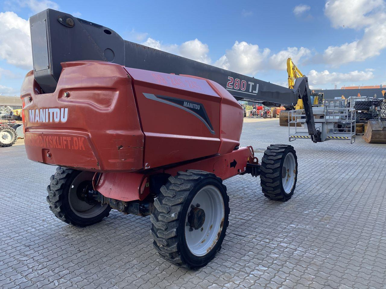 Manitou 280TJ - Teleskooppoom: pilt 4 Manitou 280TJ - Teleskooppoom: pilt 4