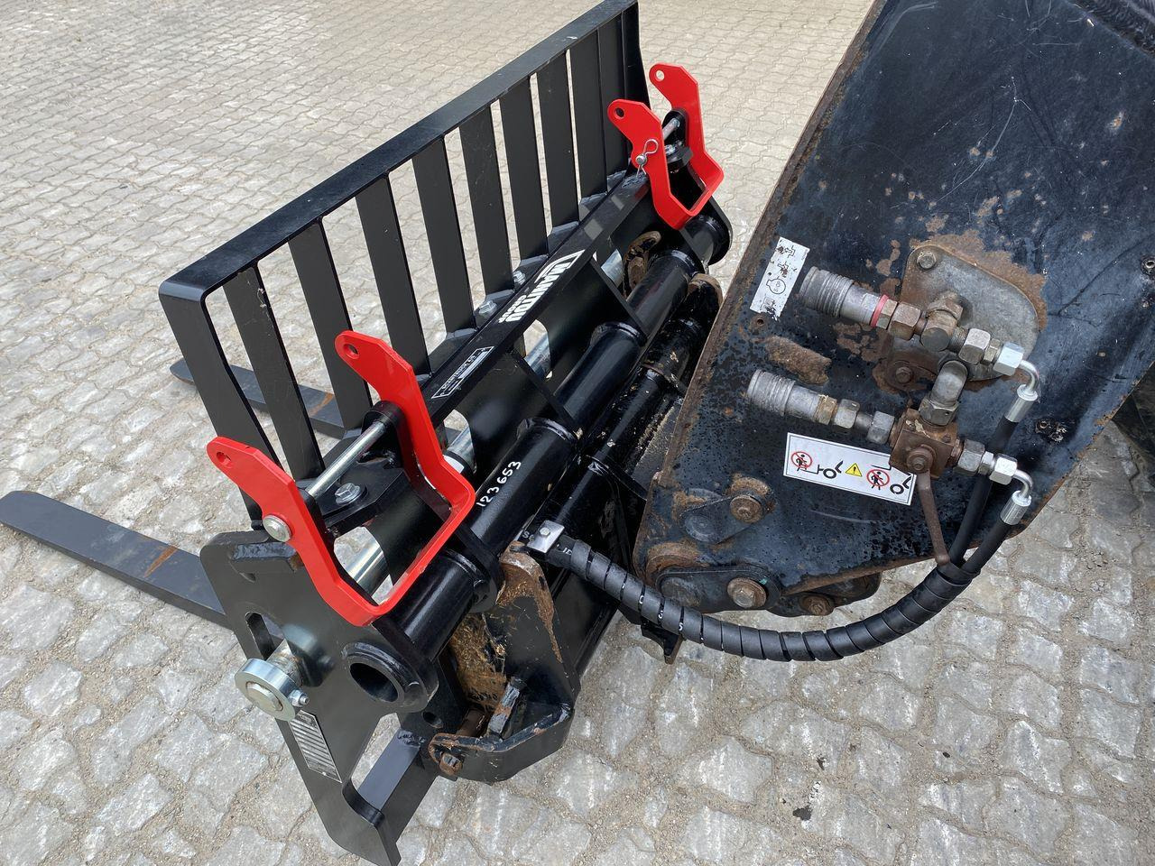 Teleskooplaadur Manitou MLT840-145PS ELITE: pilt 11