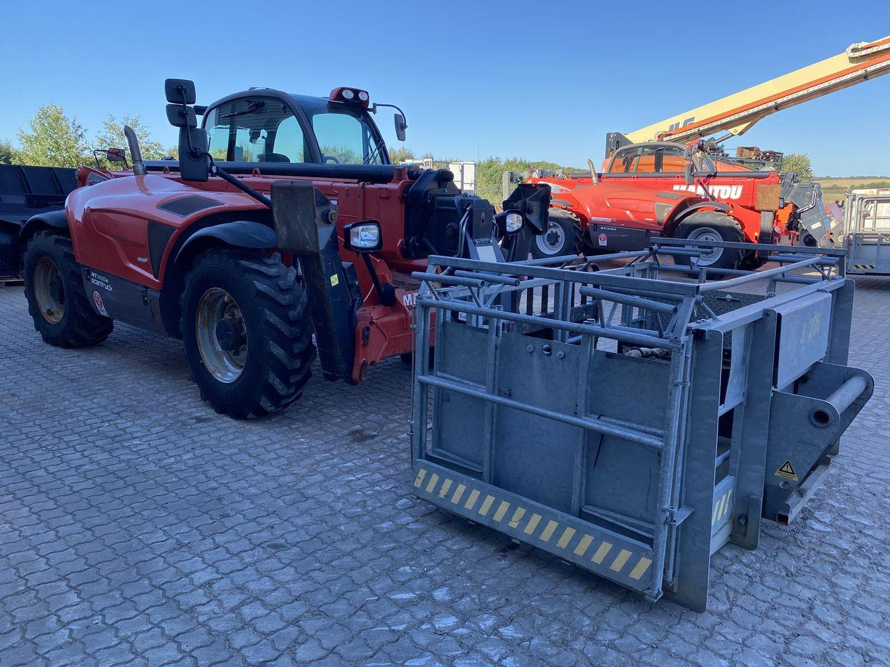 Manitou MT1440A ST3B - Teleskooplaadur: pilt 5 Manitou MT1440A ST3B - Teleskooplaadur: pilt 5