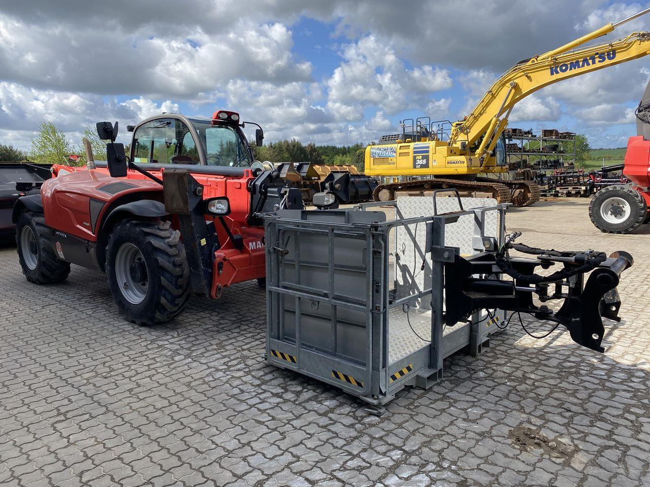 Manitou MT1440A ST3B - Teleskooplaadur: pilt 5 Manitou MT1440A ST3B - Teleskooplaadur: pilt 5