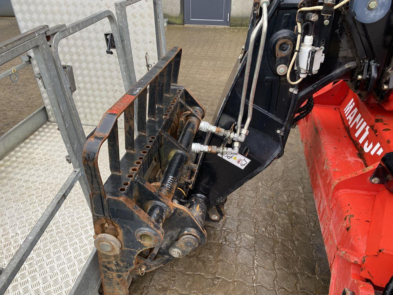Teleskooplaadur Manitou MT1440A ST3B: pilt 9