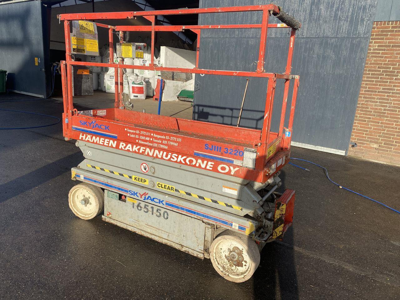 Skyjack SJ3220 - Käärlift: pilt 1 Skyjack SJ3220 - Käärlift: pilt 1