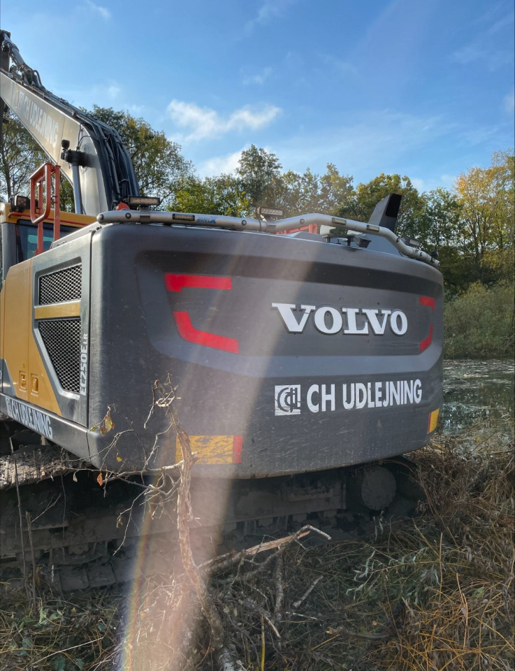 Volvo EC250E LR - Lintekskavaator: pilt 2 Volvo EC250E LR - Lintekskavaator: pilt 2
