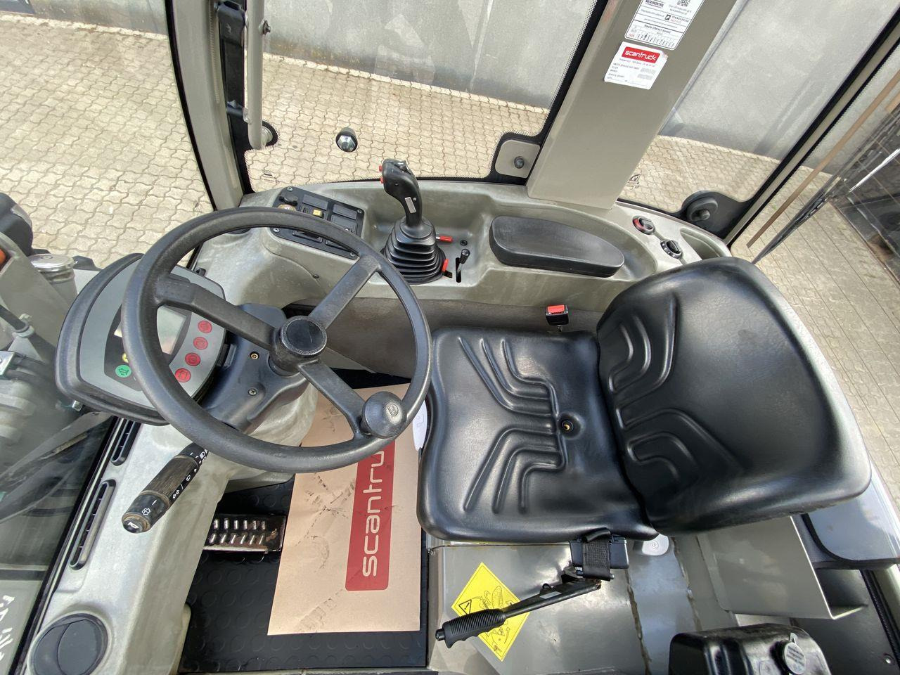 Weycor AR320 Cab - Minilaadur: pilt 3 Weycor AR320 Cab - Minilaadur: pilt 3