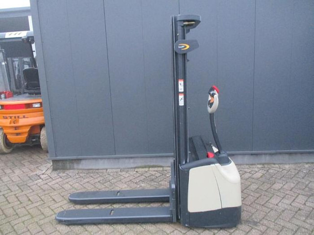 Crown WF 3000-1.0 TL - Virnastaja: pilt 1 Crown WF 3000-1.0 TL - Virnastaja: pilt 1