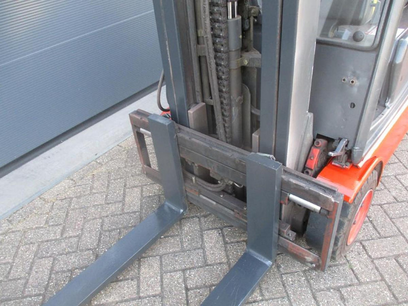 Linde E 16C - Elektritõstuk: pilt 3 Linde E 16C - Elektritõstuk: pilt 3