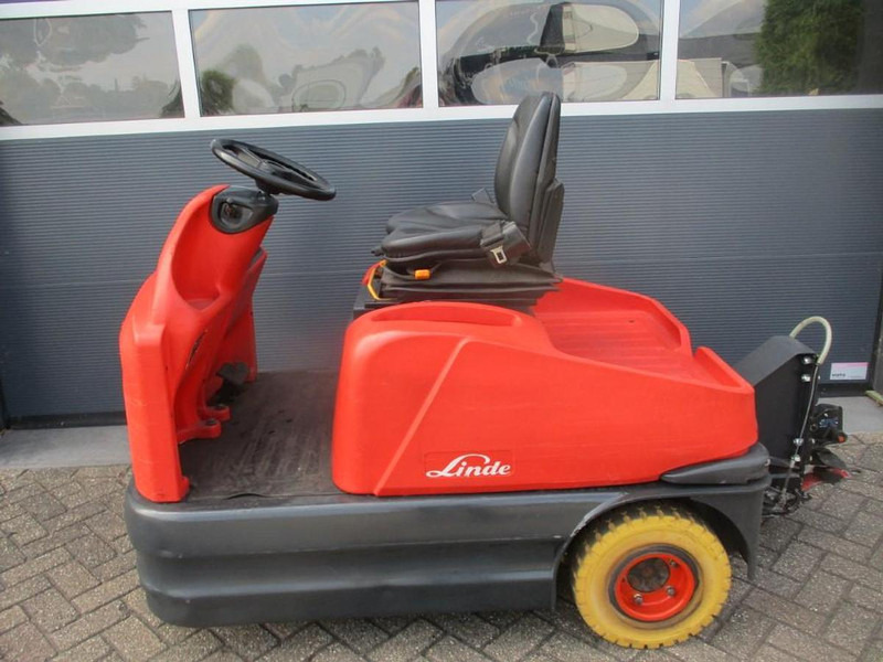 Linde P 60 - Puksiirtraktor: pilt 1 Linde P 60 - Puksiirtraktor: pilt 1