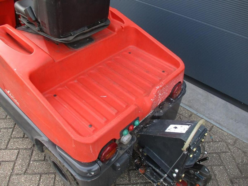 Linde P 60 - Puksiirtraktor: pilt 4 Linde P 60 - Puksiirtraktor: pilt 4