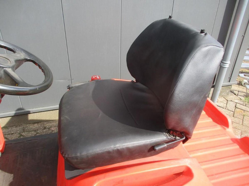 Linde P 60 - Puksiirtraktor: pilt 5 Linde P 60 - Puksiirtraktor: pilt 5