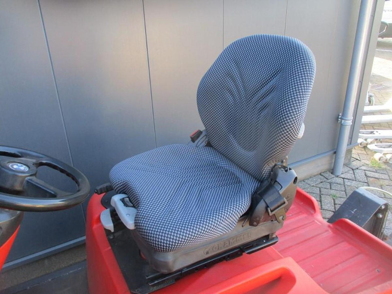 Linde P 60 - Puksiirtraktor: pilt 5 Linde P 60 - Puksiirtraktor: pilt 5