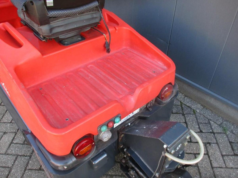 Linde P 60 - Puksiirtraktor: pilt 4 Linde P 60 - Puksiirtraktor: pilt 4