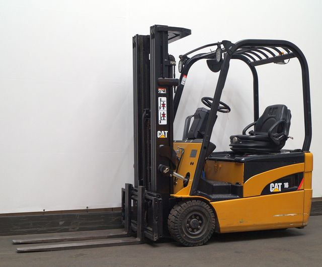 Caterpillar EP16NT - Elektritõstuk: pilt 1 Caterpillar EP16NT - Elektritõstuk: pilt 1