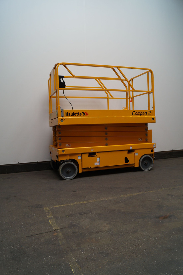Haulotte Compact 12 - Käärlift: pilt 1 Haulotte Compact 12 - Käärlift: pilt 1