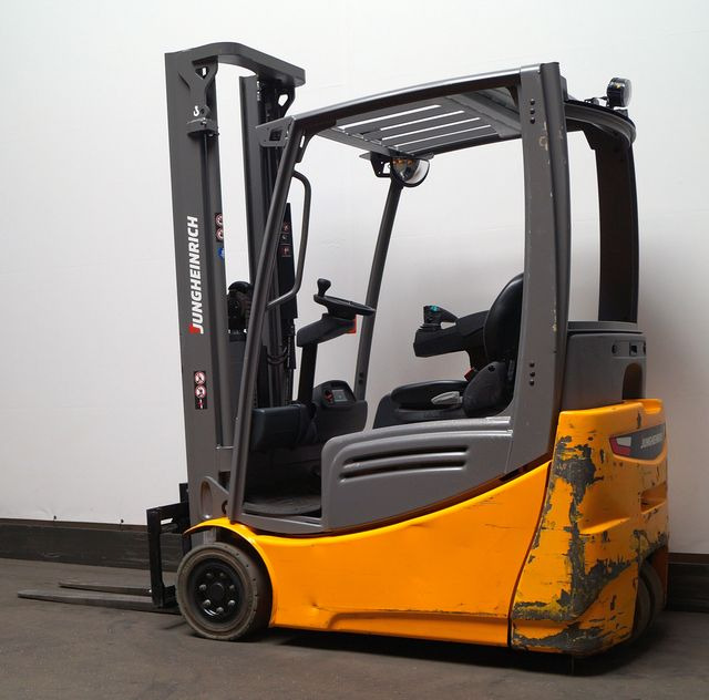 Jungheinrich EFG216k - Elektritõstuk: pilt 2 Jungheinrich EFG216k - Elektritõstuk: pilt 2