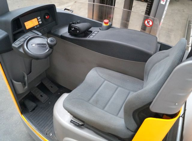 Jungheinrich ETV214 - Lükandmastiga tõstuk: pilt 3 Jungheinrich ETV214 - Lükandmastiga tõstuk: pilt 3